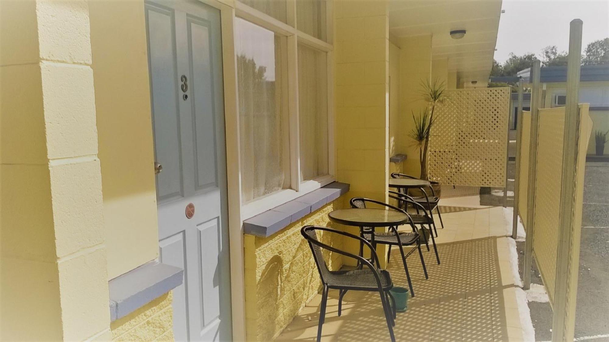 Warren Motor Inn Dış mekan fotoğraf